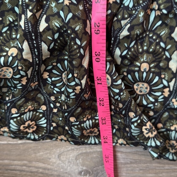 TUCKERNUCK OMIKA Wilora Double Ruffle Sleeve Mini Dress, Malia Pistachio Large - Picture 15 of 16